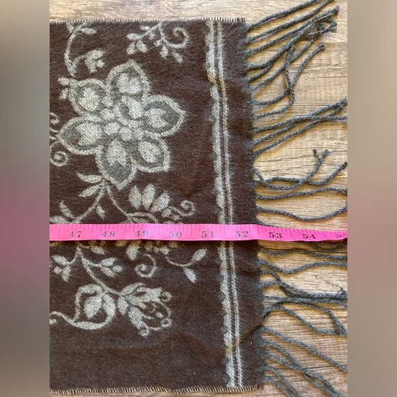 Fraas Floral Scarf Made In Germany 100% Acrylic - Picture 4 of 6
